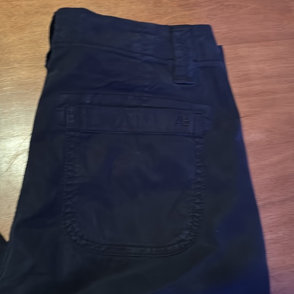 American Eagle cargo low rise wide leg size 0 short - Picture 9 of 9